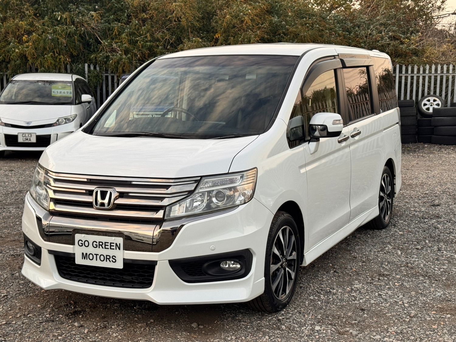 Used Honda Stepwagon 2013 for sale - 76265800: Photo 3