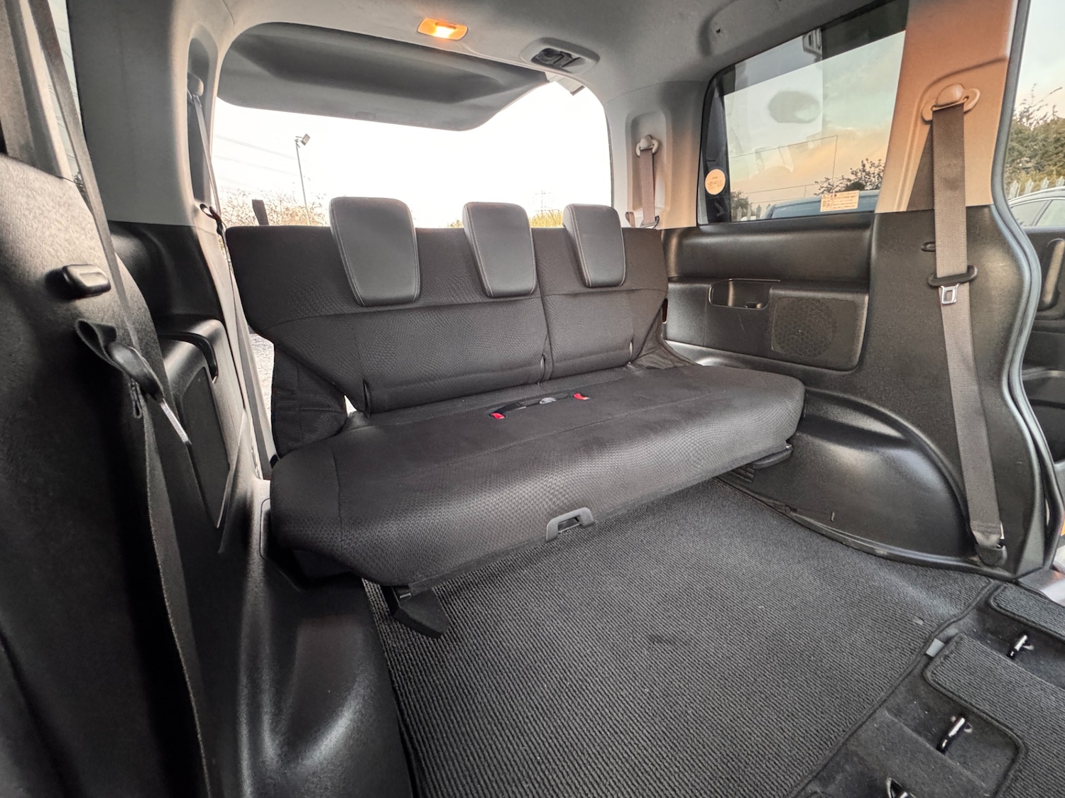 Used Honda Stepwagon 2013 for sale - 76265800: Photo 35