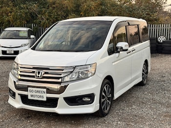 Used Honda Stepwagon 2013 for sale - 76265800: Photo 3