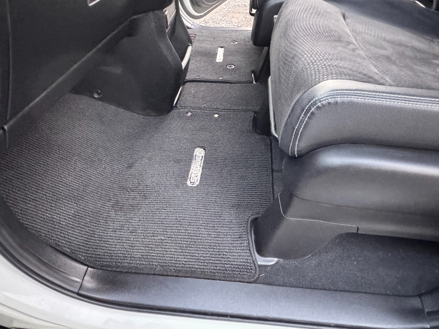 Used Honda Stepwagon 2013 for sale - 76265800: Photo 40