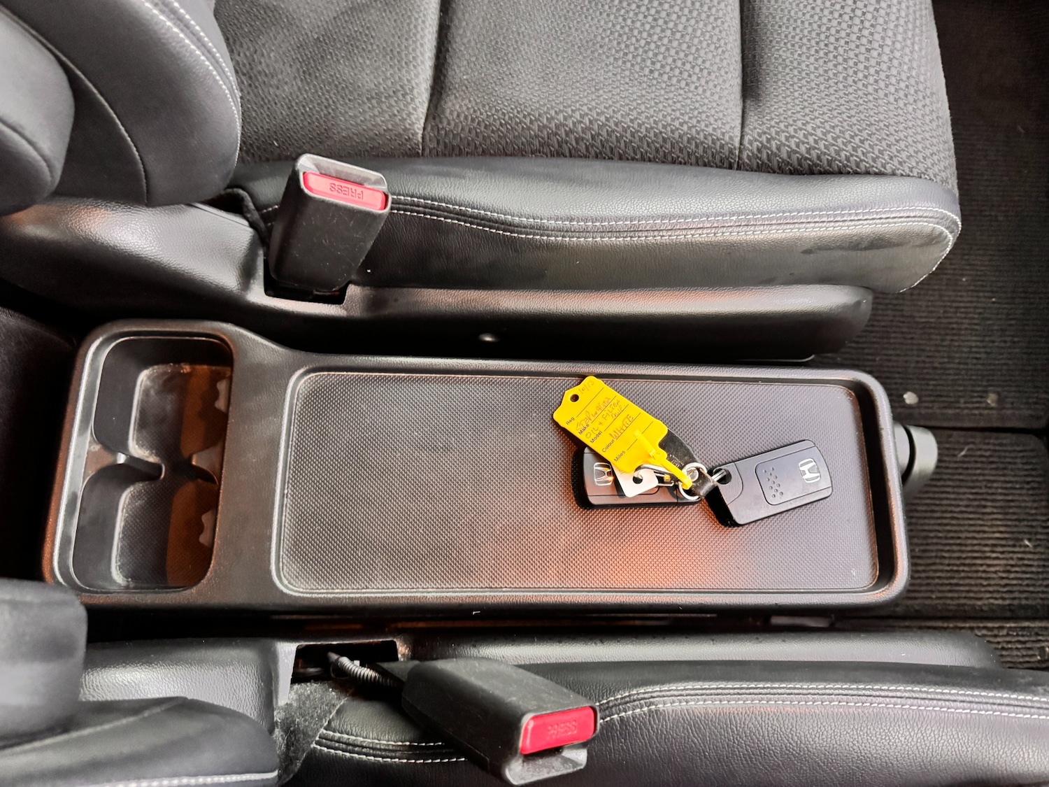 Used Honda Stepwagon 2013 for sale - 76265800: Photo 47