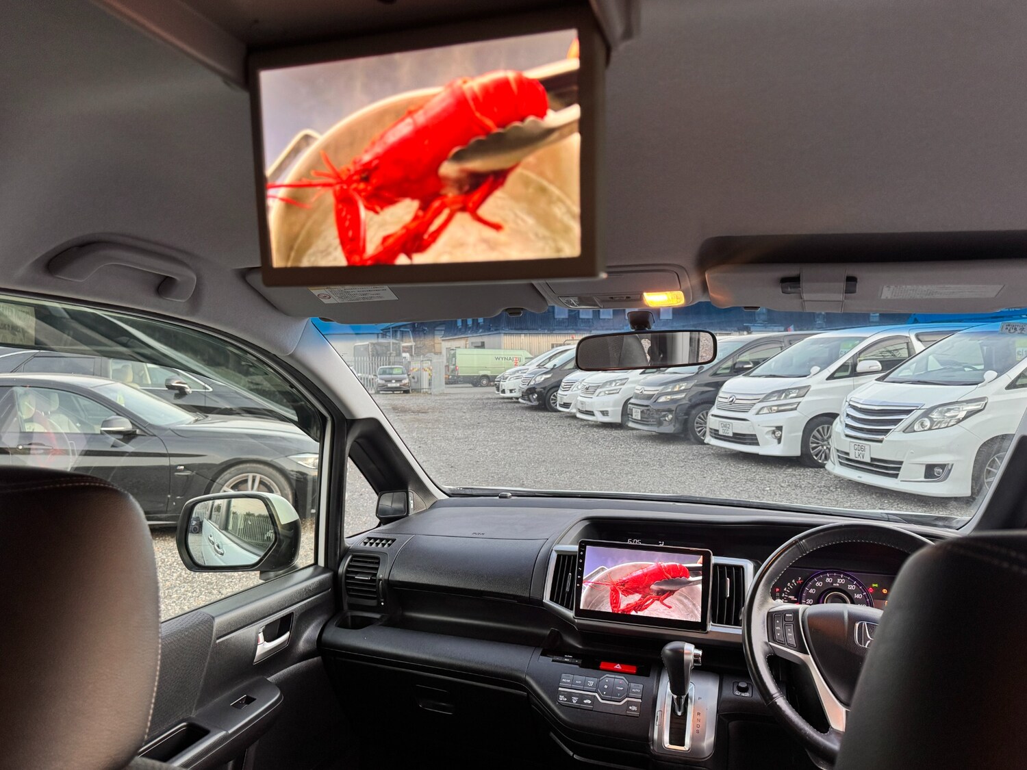 Used Honda Stepwagon 2013 for sale - 76265800: Photo 49