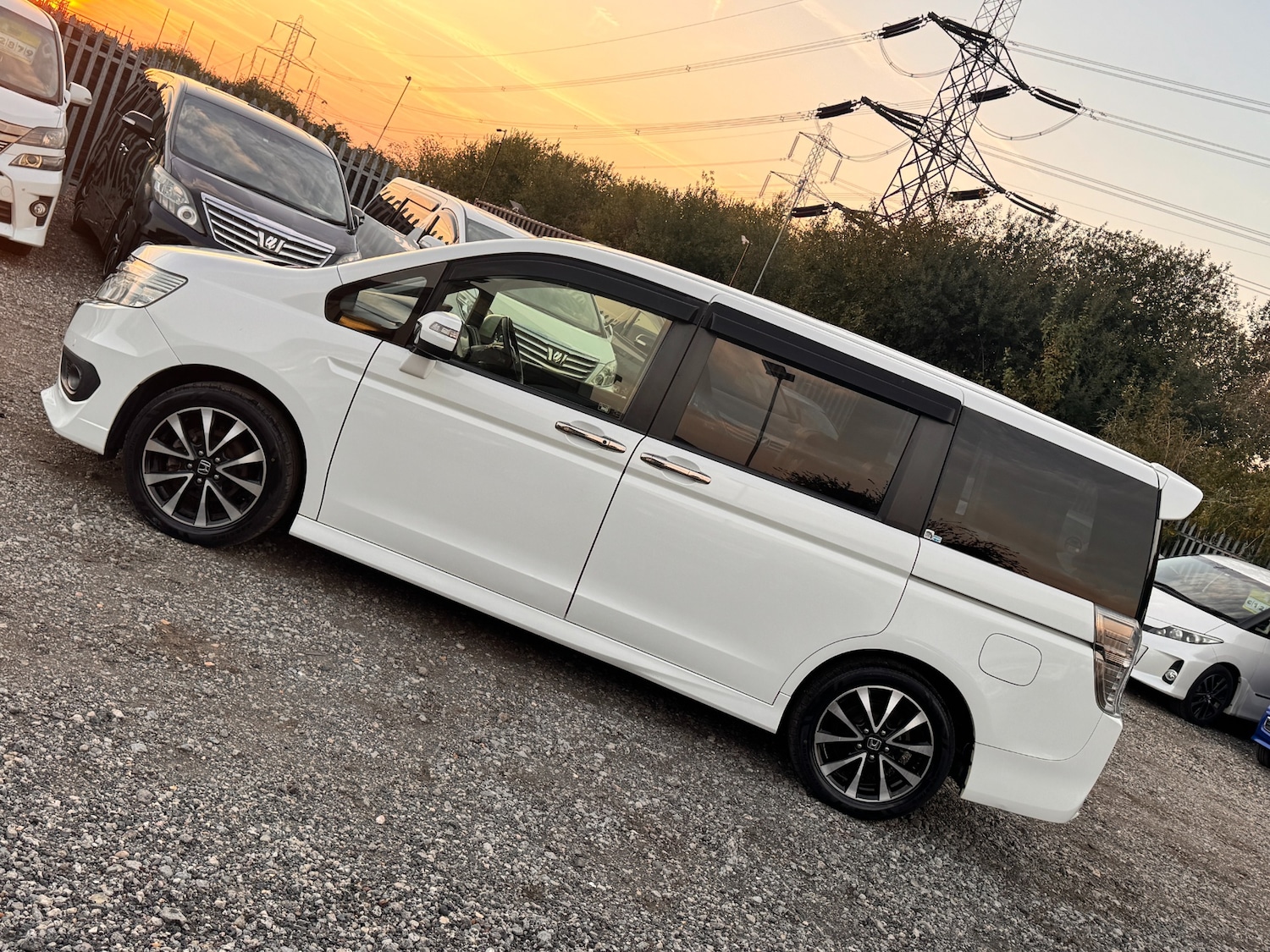 Used Honda Stepwagon 2013 for sale - 76265800: Photo 5