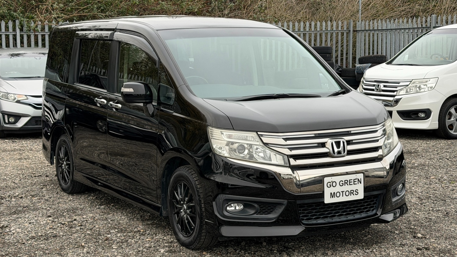 Used Honda Stepwagon 2014 for sale - 76906258: Photo 1