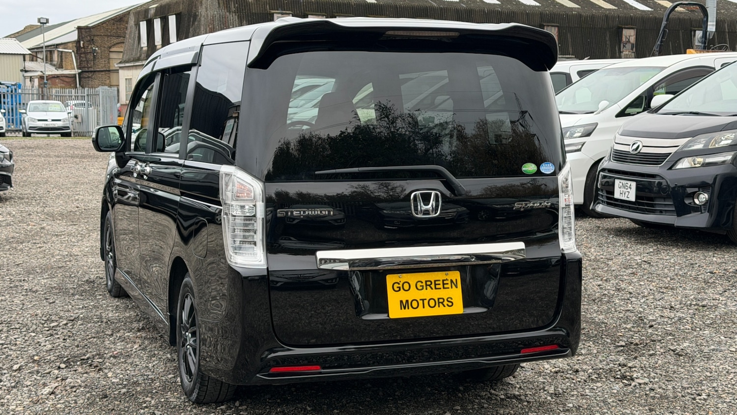 Used Honda Stepwagon 2014 for sale - 76906258: Photo 5