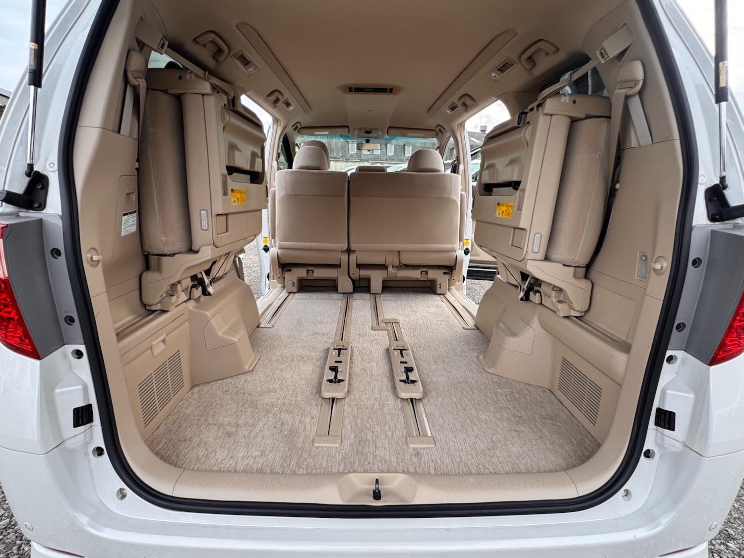 Used Toyota Alphard 2012 for sale - 76157464: Photo 20