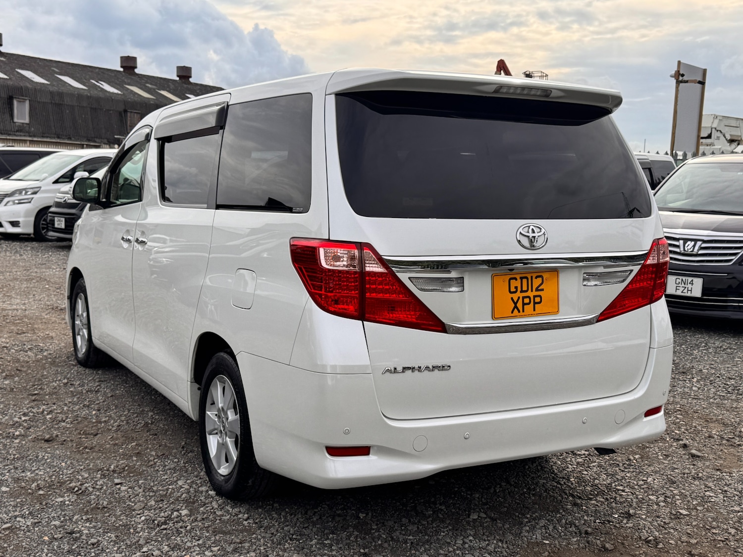 Used Toyota Alphard 2012 for sale - 76157464: Photo 4