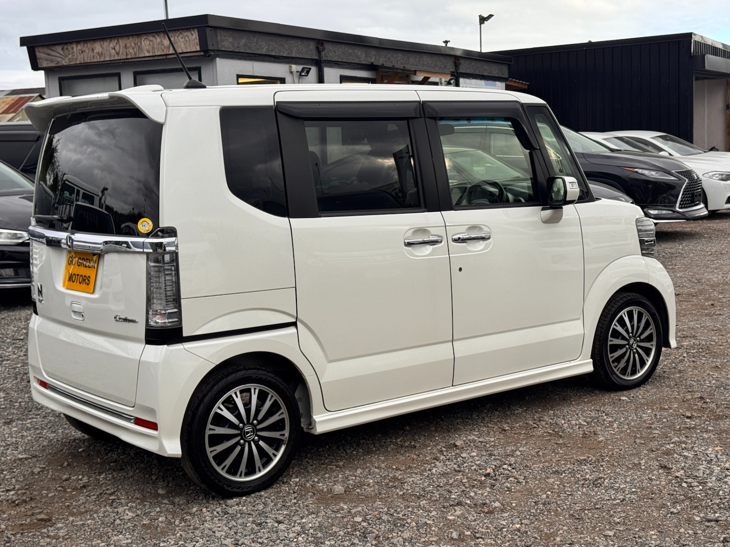 Used Honda N-Box 2015 for sale - 76289676: Photo 10