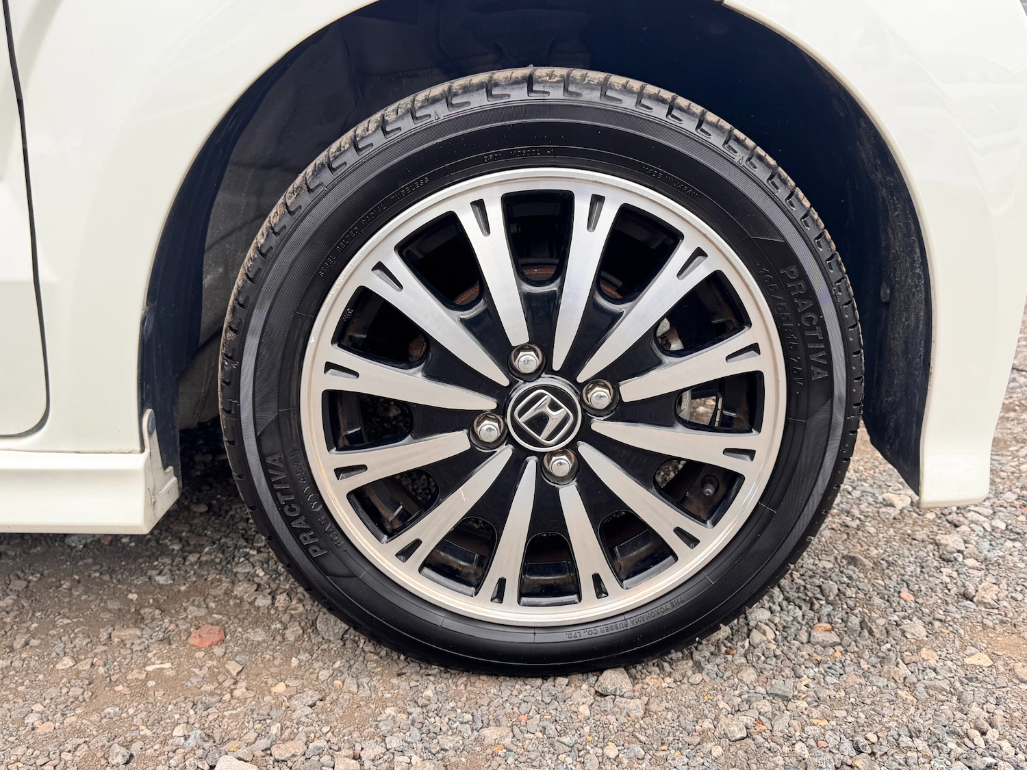 Used Honda N-Box 2015 for sale - 76289676: Photo 12