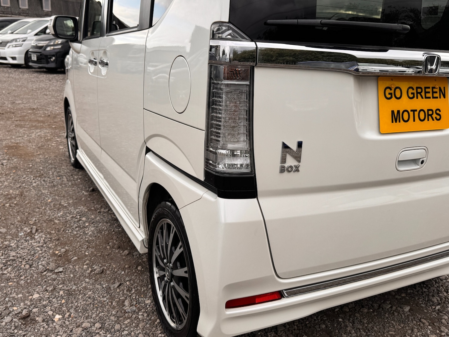 Used Honda N-Box 2015 for sale - 76289676: Photo 17