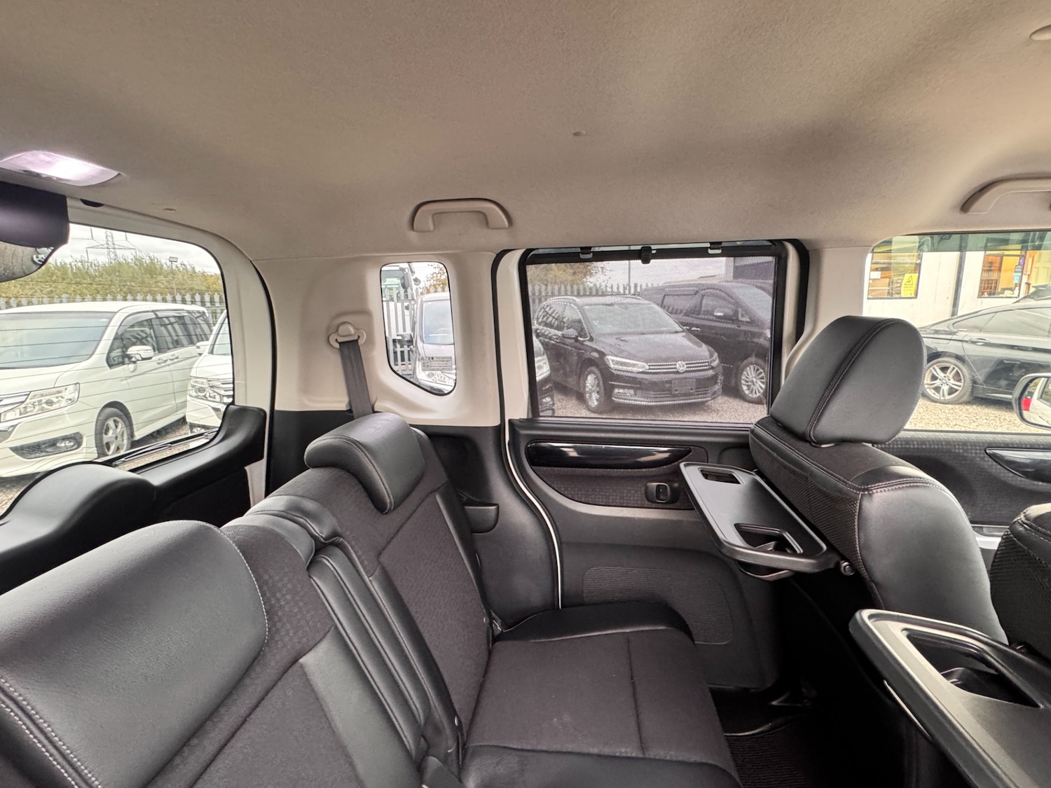 Used Honda N-Box 2015 for sale - 76289676: Photo 30