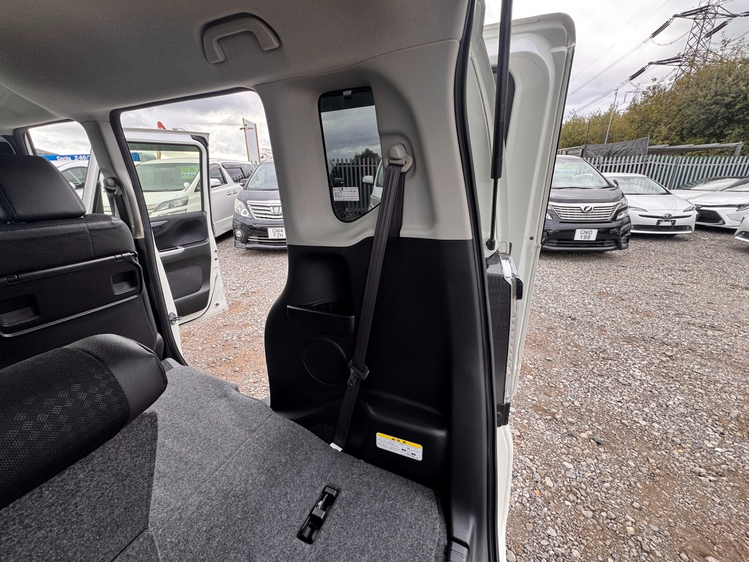 Used Honda N-Box 2015 for sale - 76289676: Photo 34