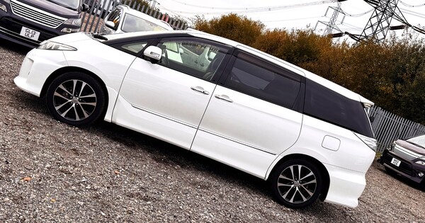 Used Toyota Estima 2013 for sale - 72762865: Photo 5