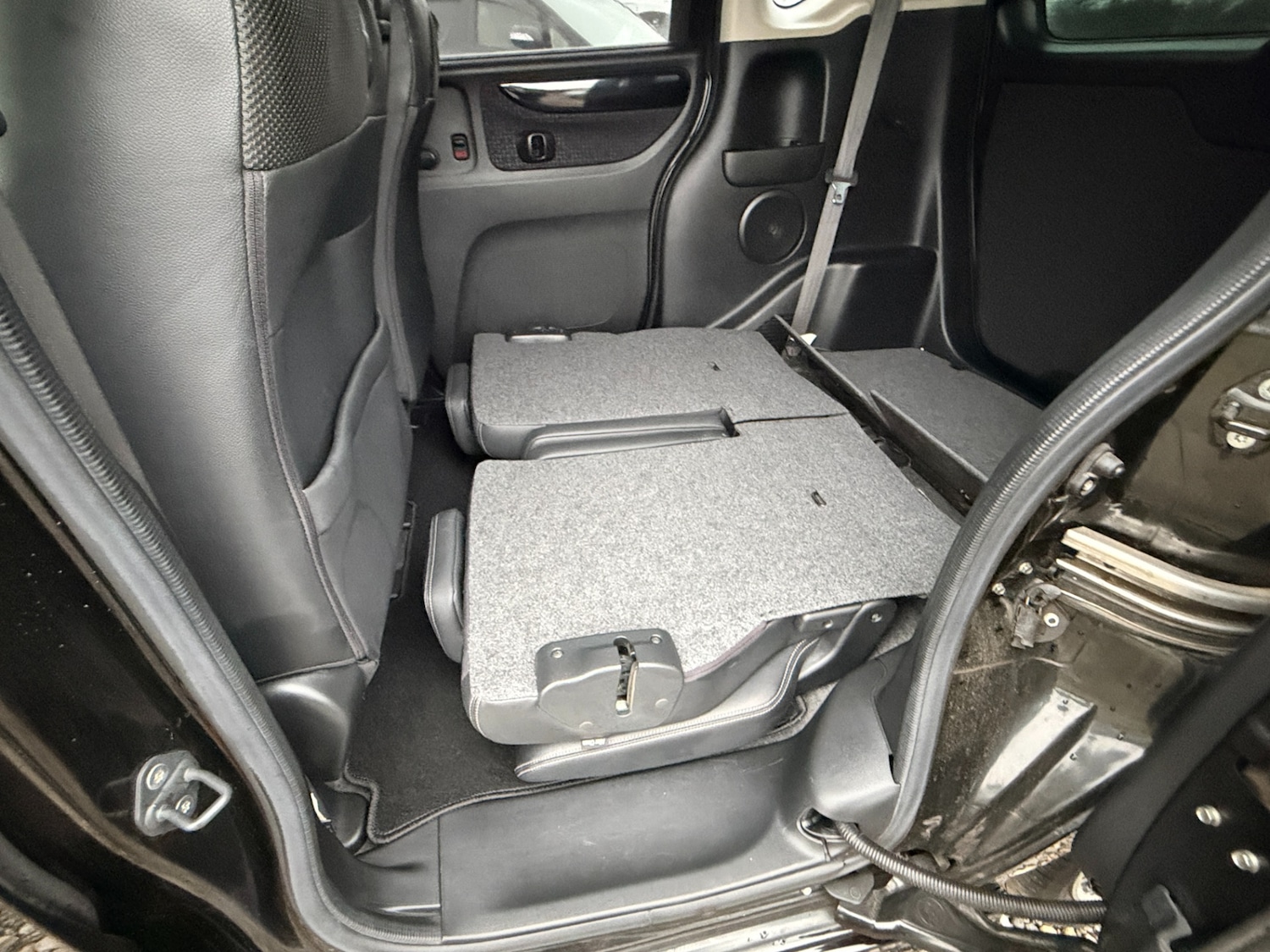 Used Honda N-Box 2015 for sale - 77034699: Photo 12