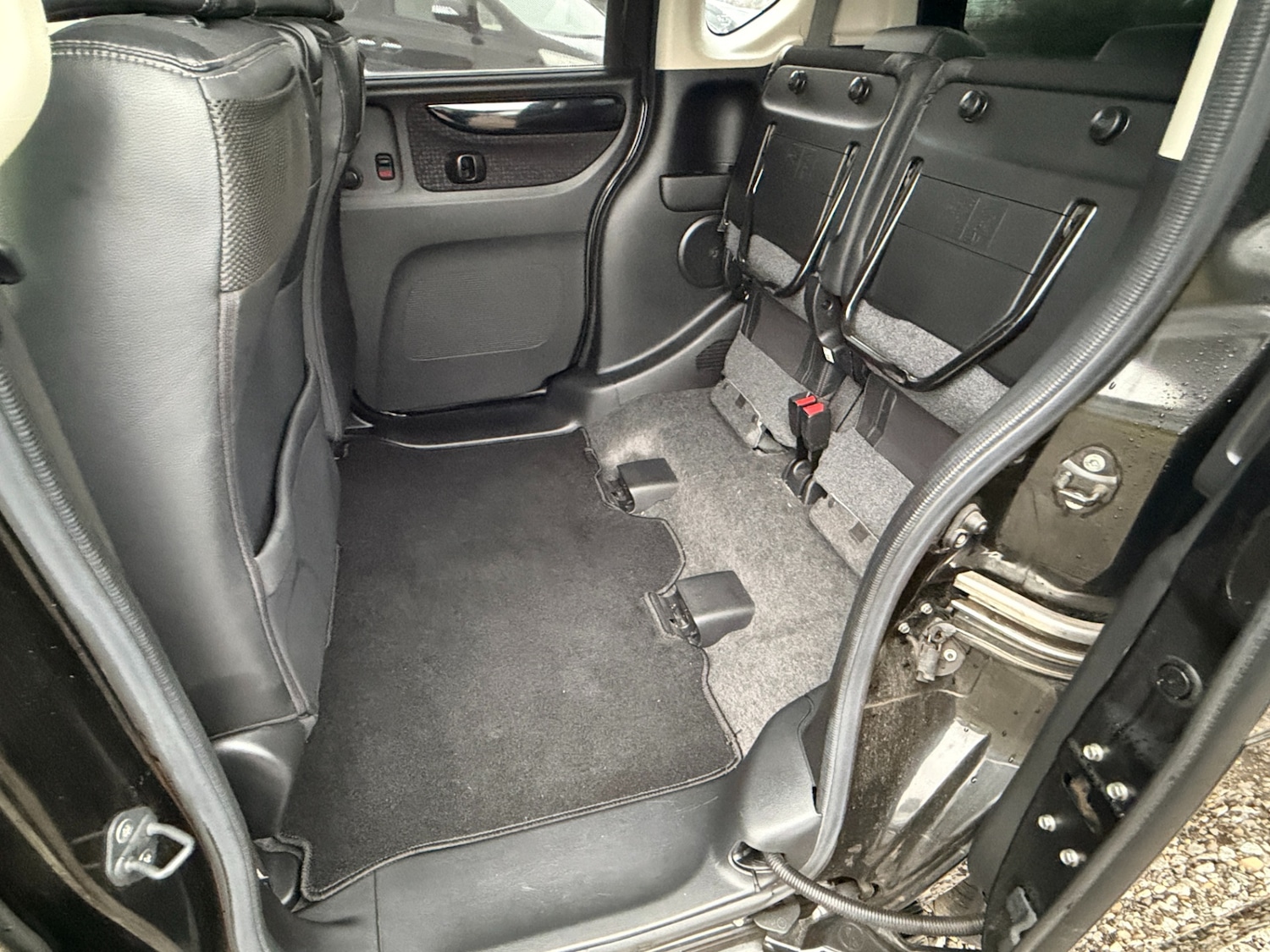 Used Honda N-Box 2015 for sale - 77034699: Photo 17