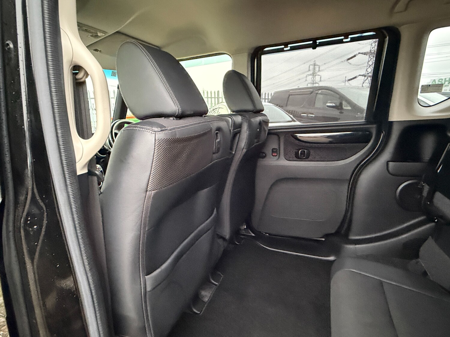 Used Honda N-Box 2015 for sale - 77034699: Photo 36