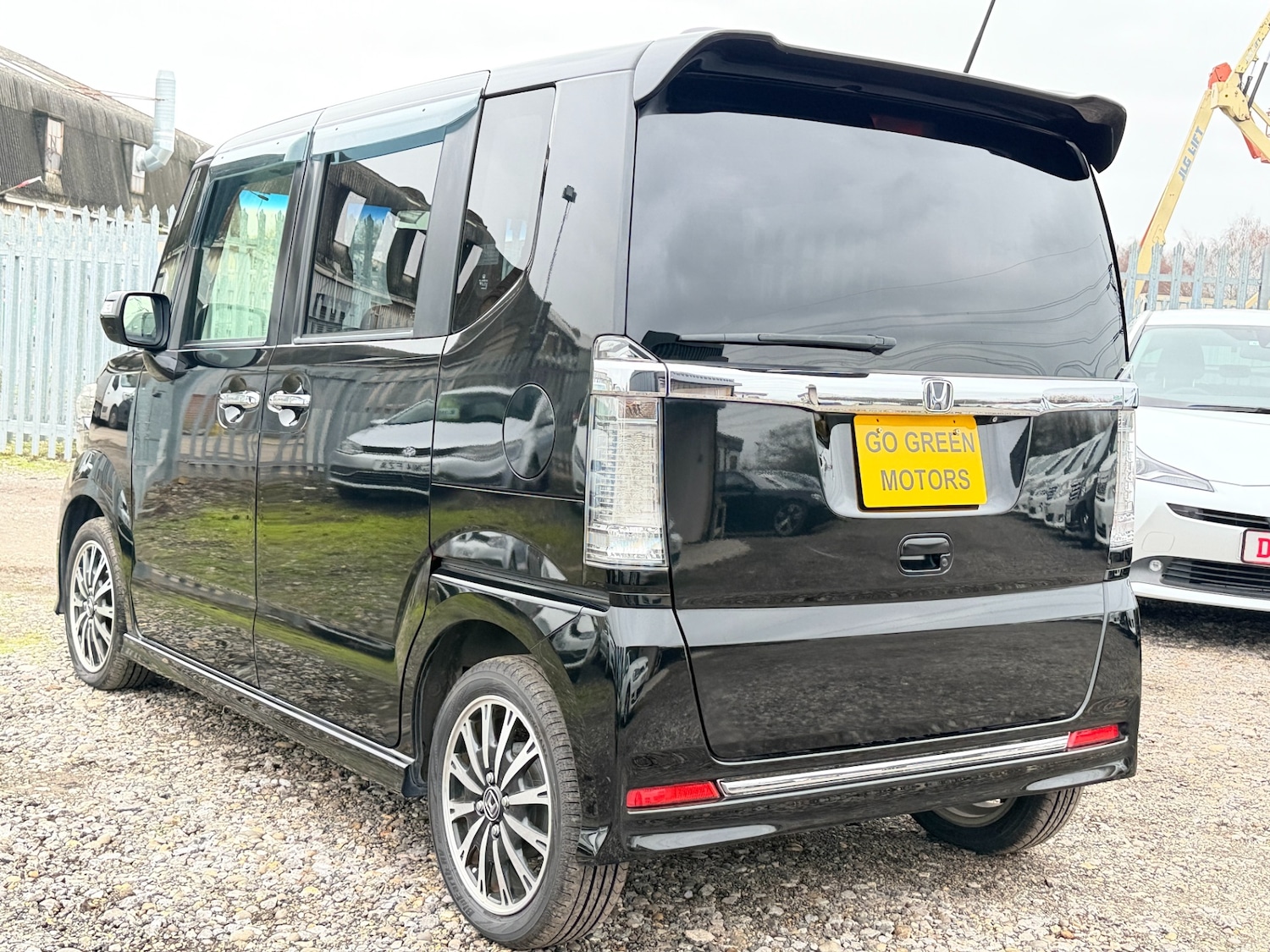 Used Honda N-Box 2015 for sale - 77034699: Photo 6