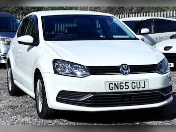 Used Volkswagen Polo 2015 for sale - 78484800: Photo
