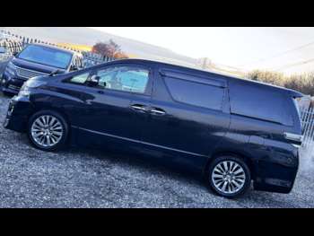 Used Toyota Vellfire 2014 for sale - 73746829: Photo