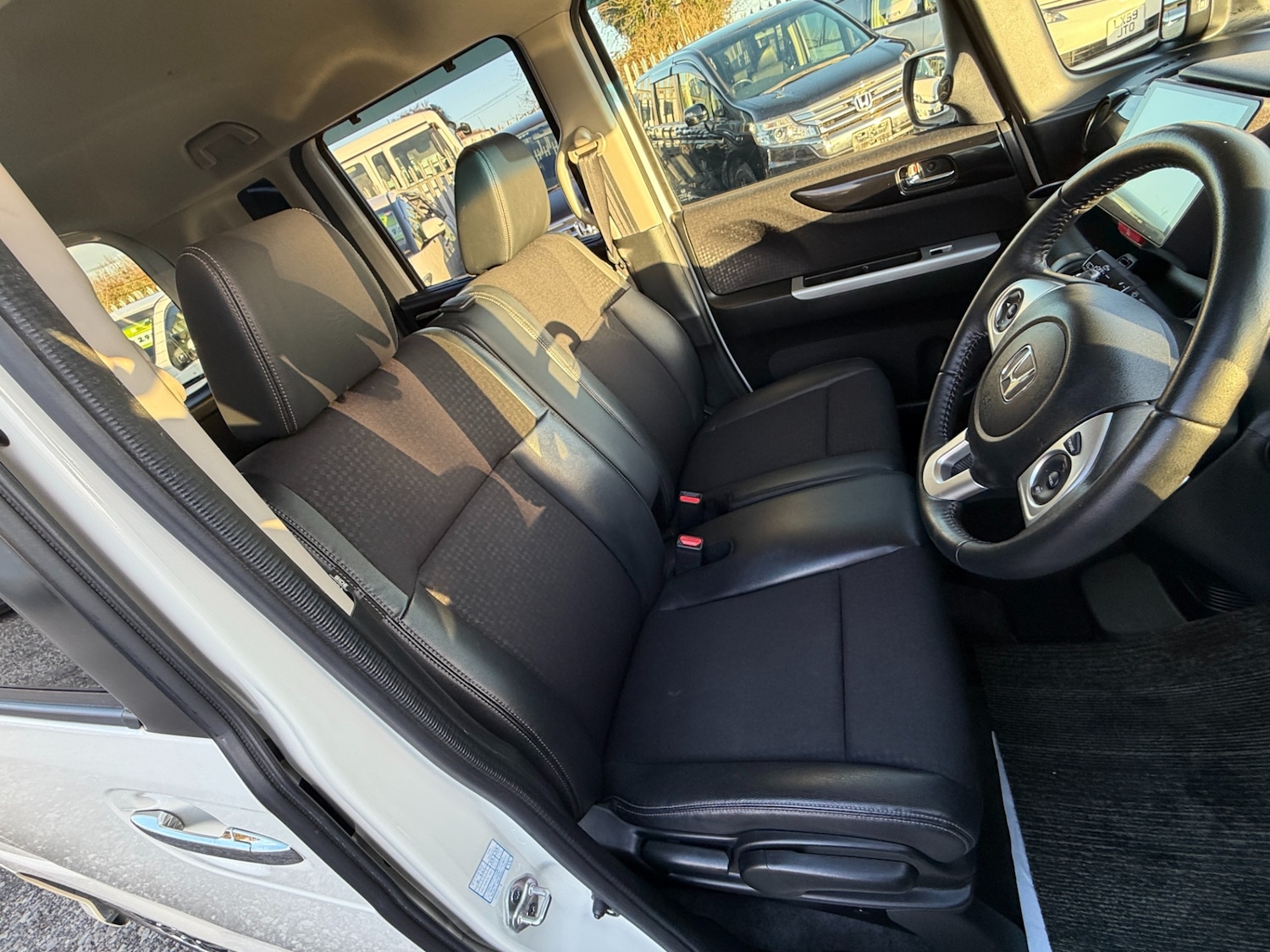 Used Honda N-Box 2015 for sale - 76906407: Photo 10