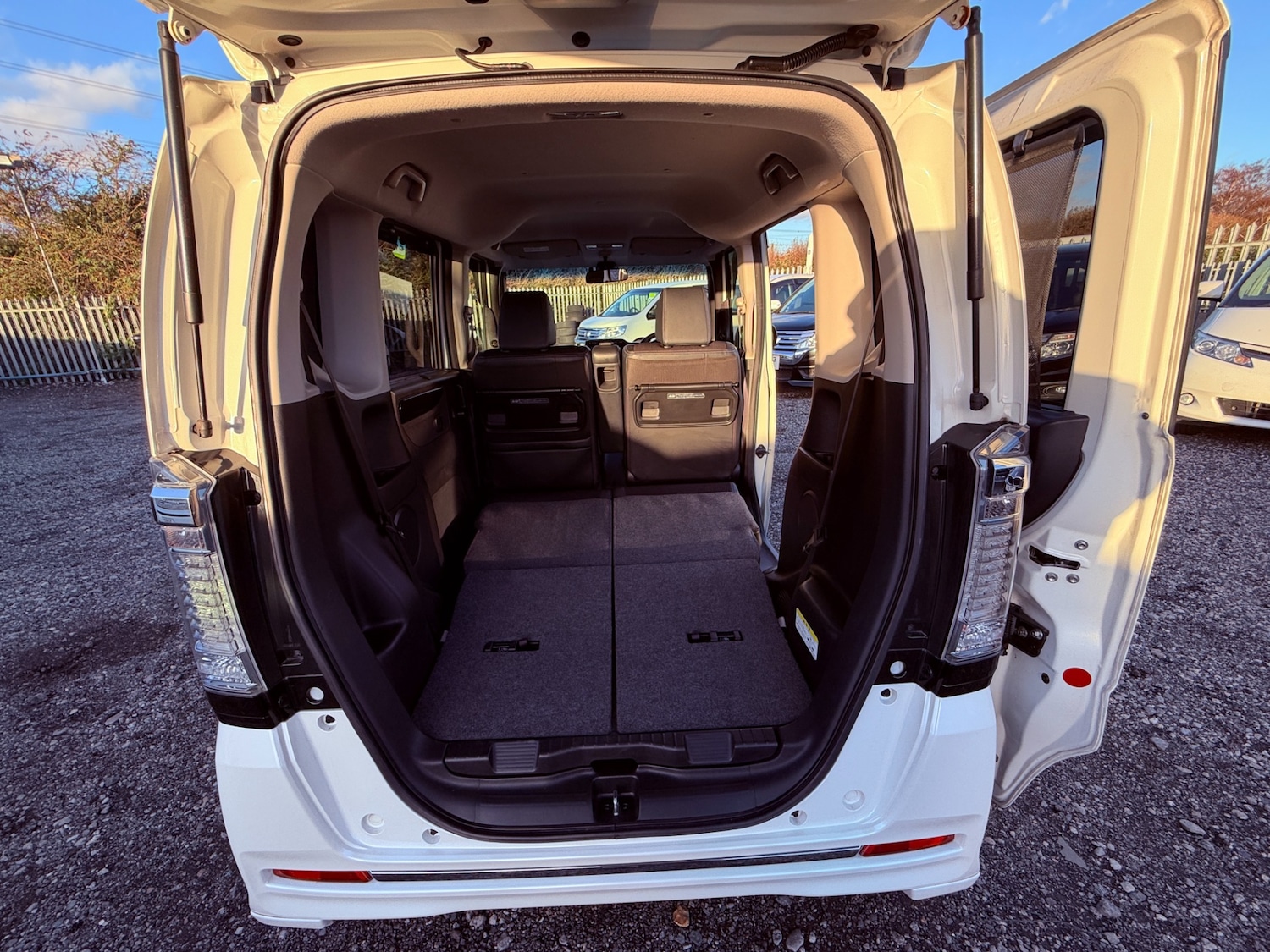 Used Honda N-Box 2015 for sale - 76906407: Photo 18