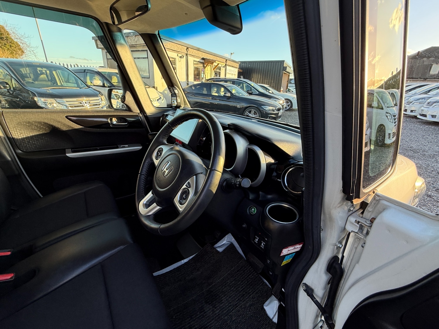 Used Honda N-Box 2015 for sale - 76906407: Photo 9