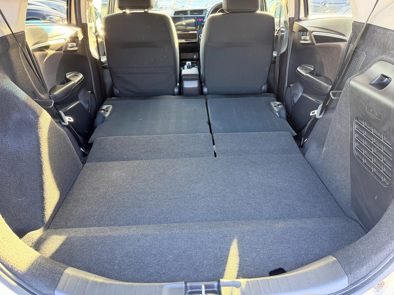 Used Honda Jazz 2014 for sale - 77070848: Photo 16