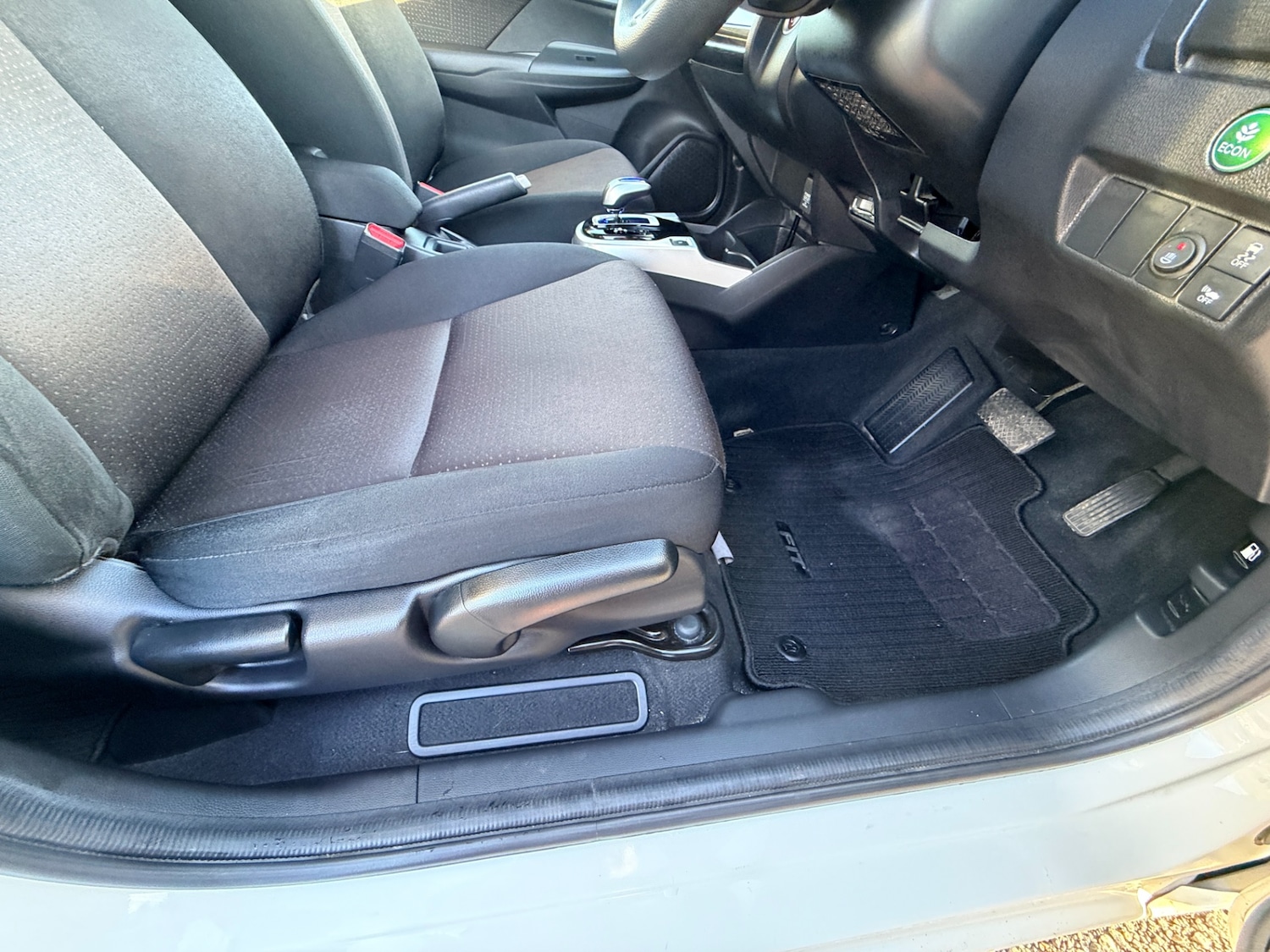 Used Honda Jazz 2014 for sale - 77070848: Photo 34