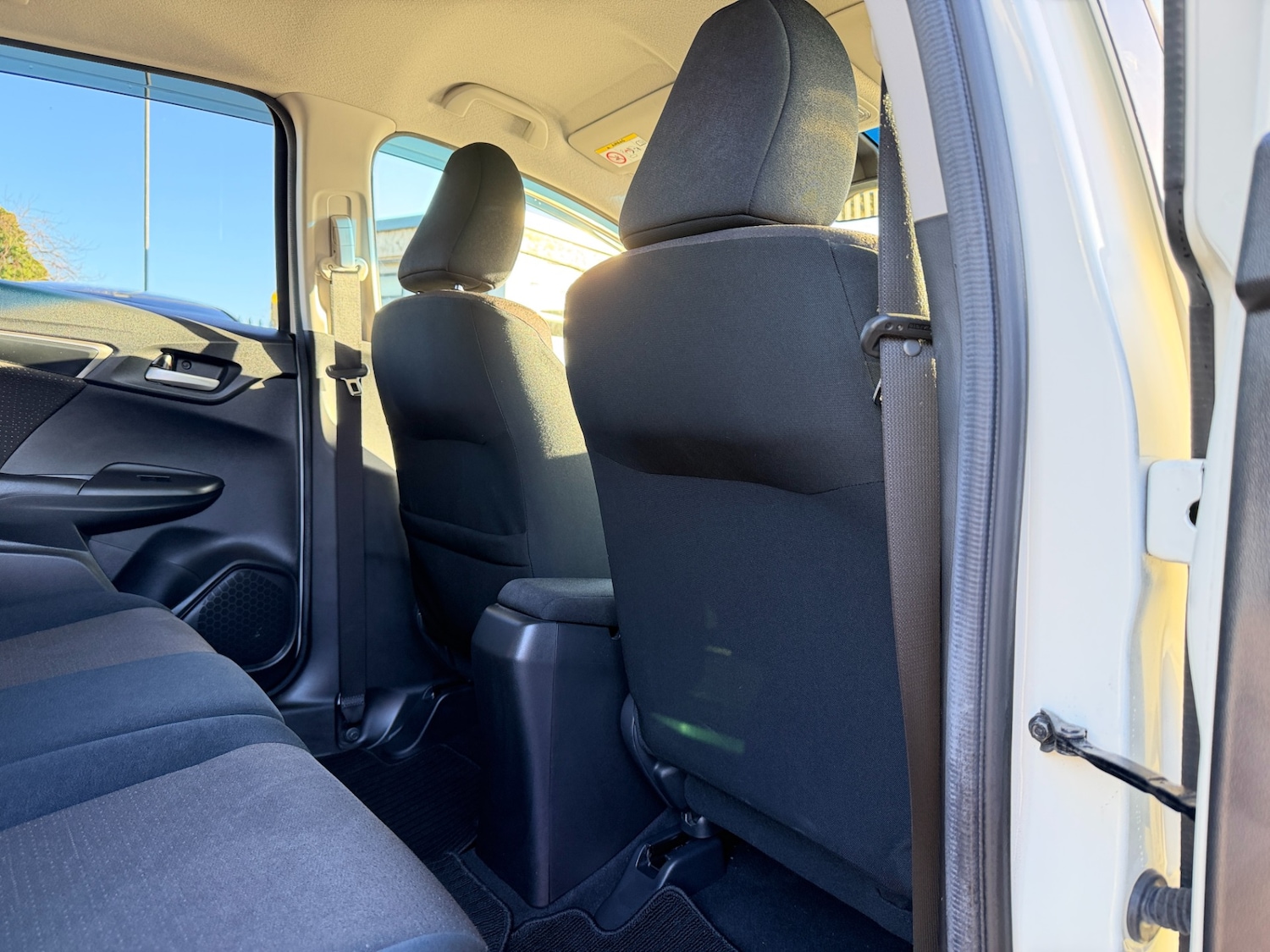 Used Honda Jazz 2014 for sale - 77070848: Photo 37