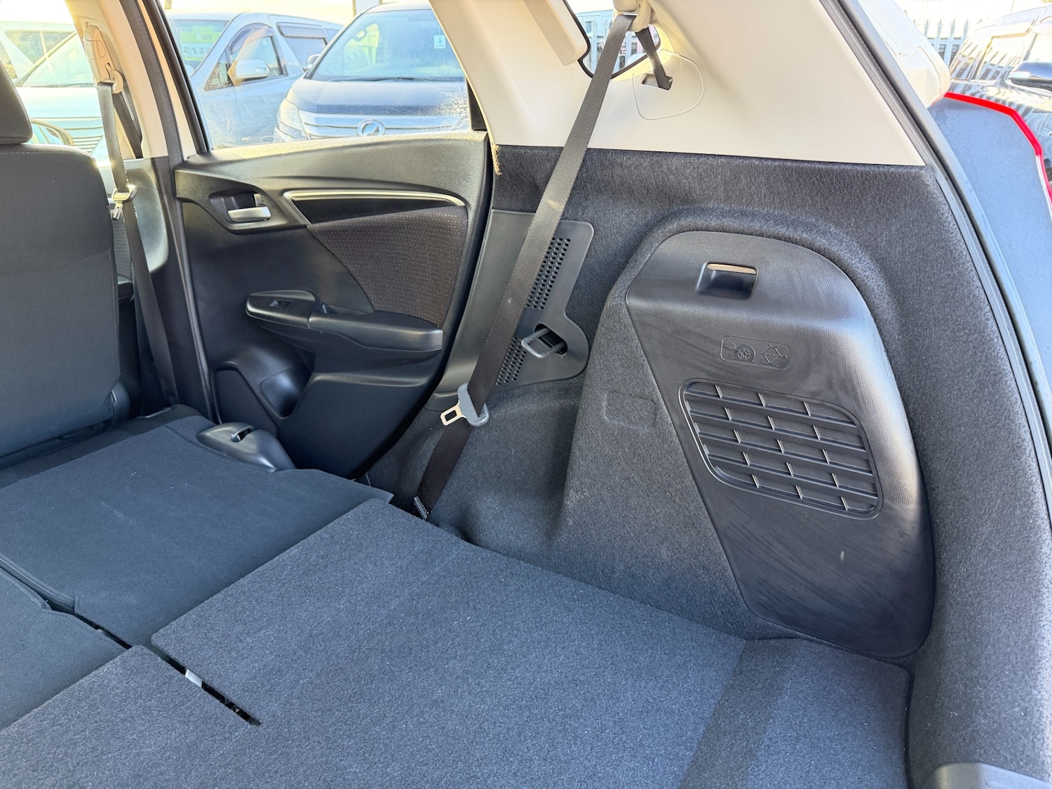 Used Honda Jazz 2014 for sale - 77070848: Photo 41