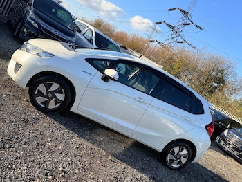 Used Honda Jazz 2014 for sale - 77070848: Photo