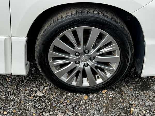 Used Toyota Vellfire 2012 for sale - 70361220: Photo 6
