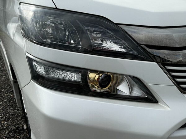 Used Toyota Vellfire 2012 for sale - 70361220: Photo 8