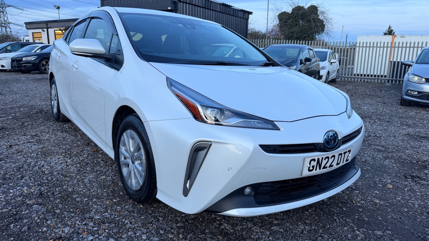 Used Toyota Prius 2022 for sale - 77312897: Photo 2