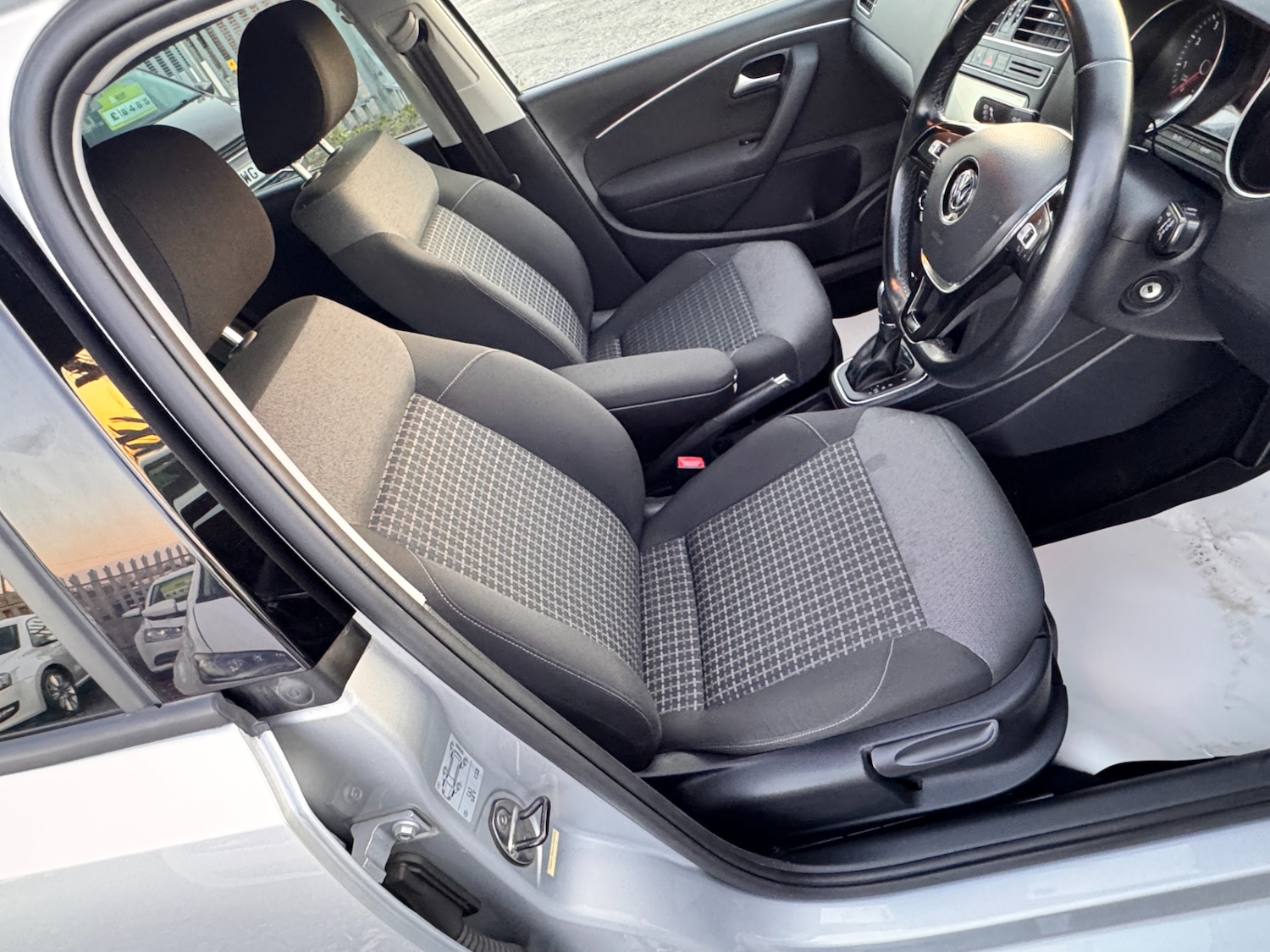 Used Volkswagen Polo 2016 for sale - 76157110: Photo 11