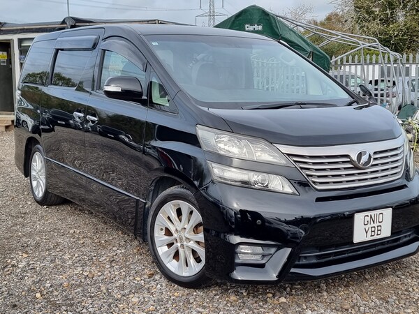 Used Toyota Vellfire 2010 for sale - 70550849: Photo 1
