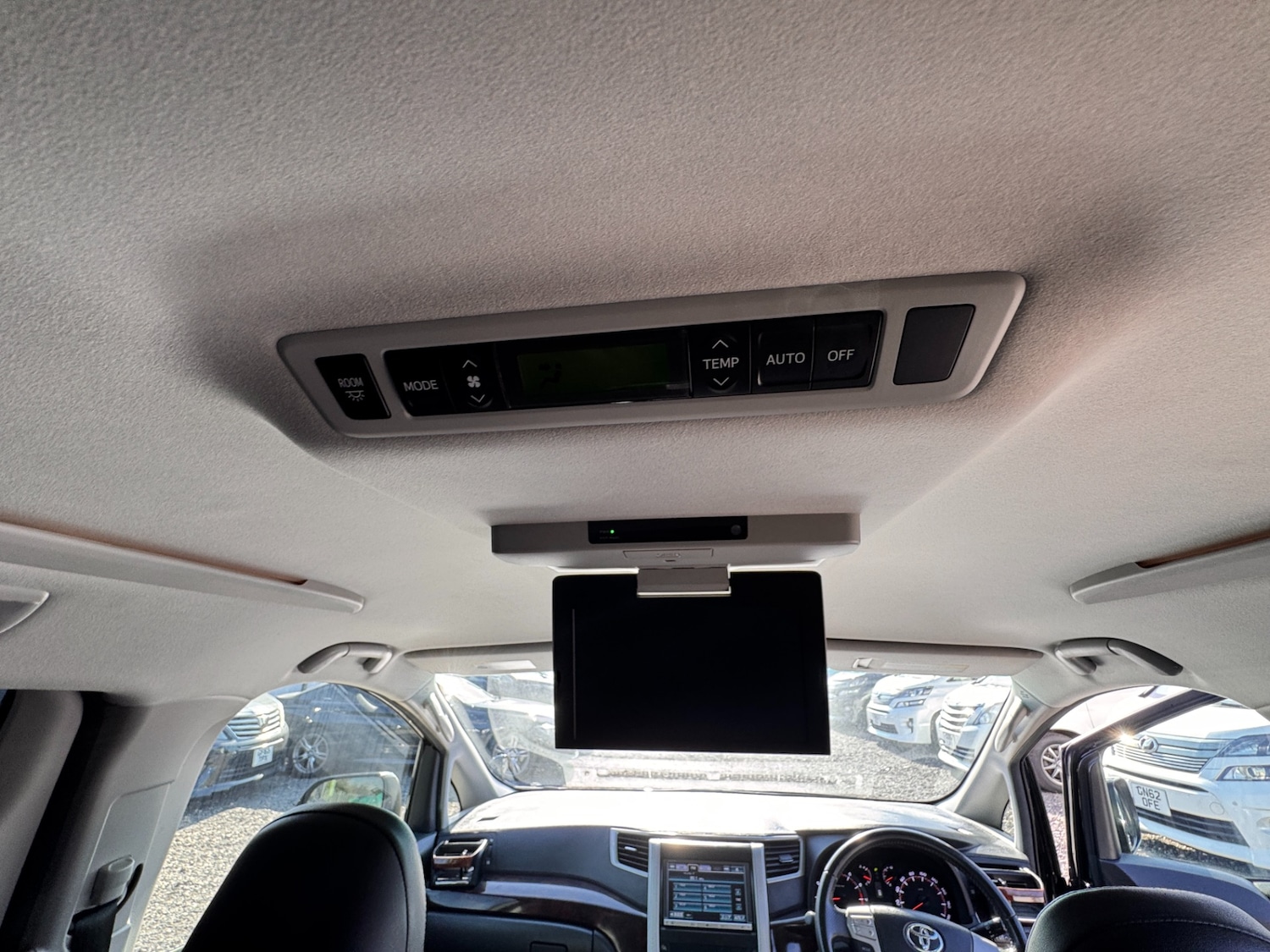 Used Toyota Alphard 2013 for sale - 76114676: Photo 37