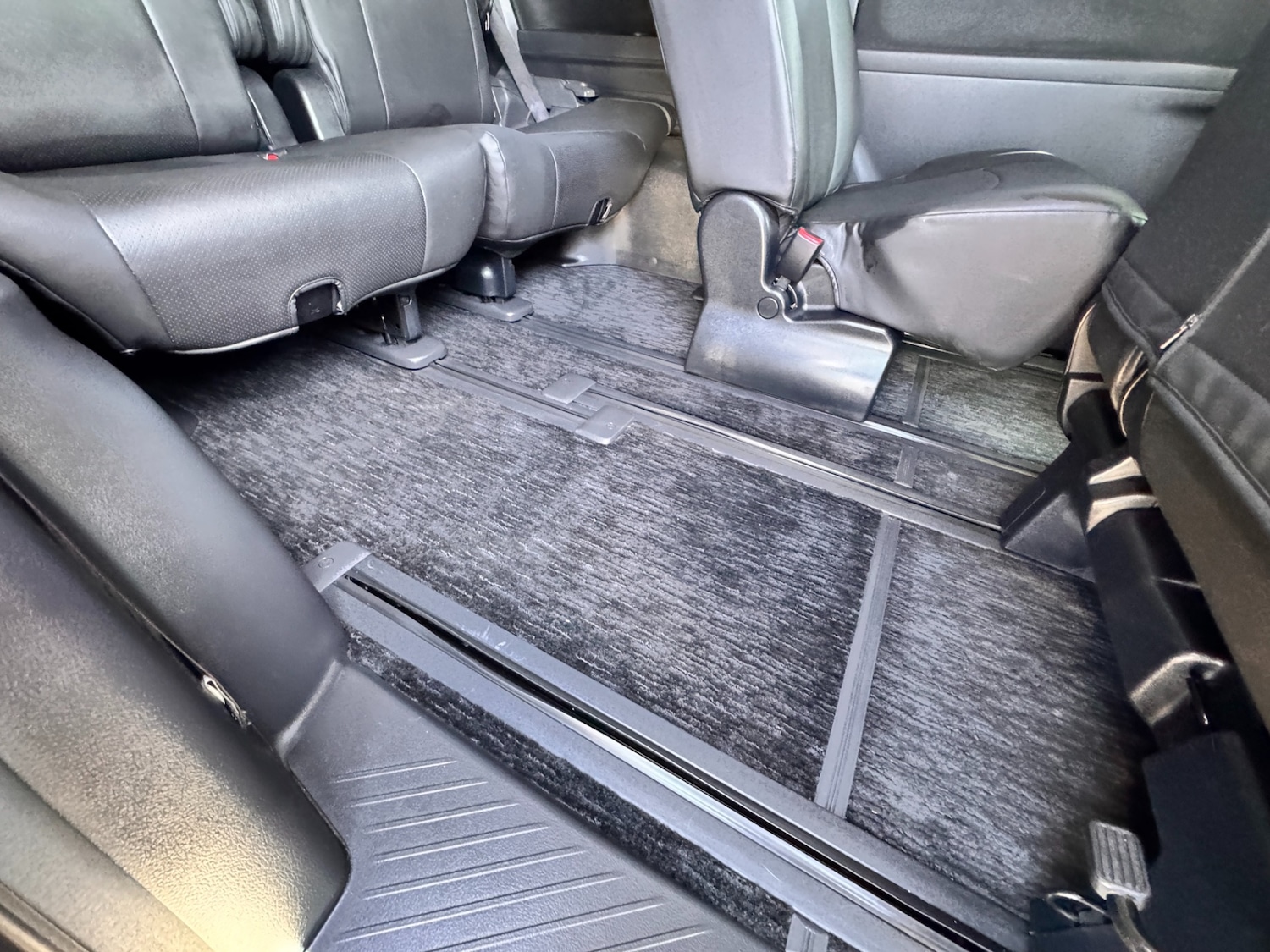 Used Toyota Alphard 2013 for sale - 76114676: Photo 40