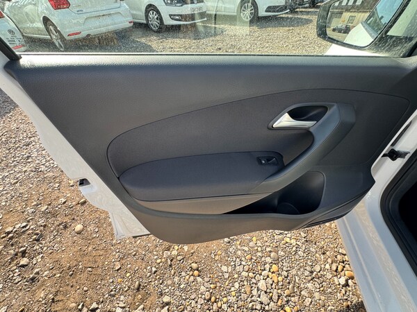 Used Volkswagen Polo 2014 for sale - 75066582: Photo 16