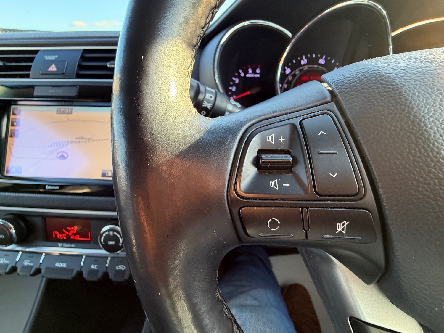 Used Kia Rio 2016 for sale - 78109331: Photo 28