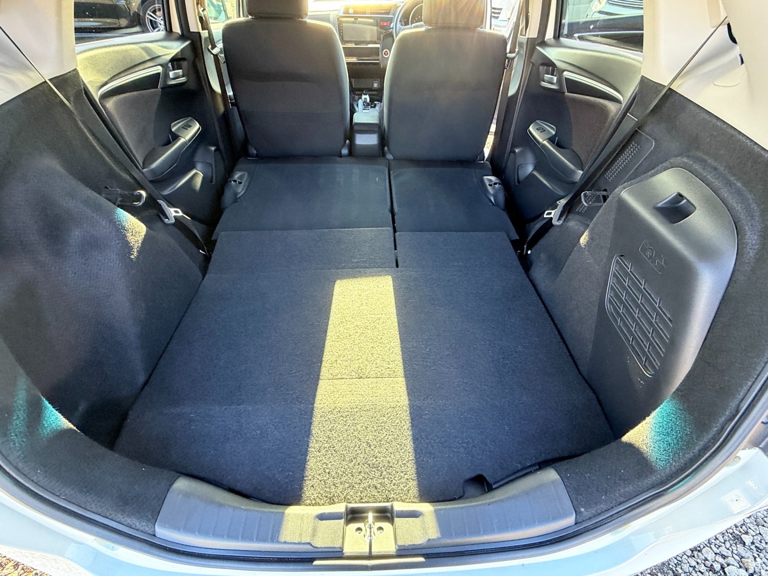 Used Honda Jazz 2015 for sale - 77094329: Photo 18