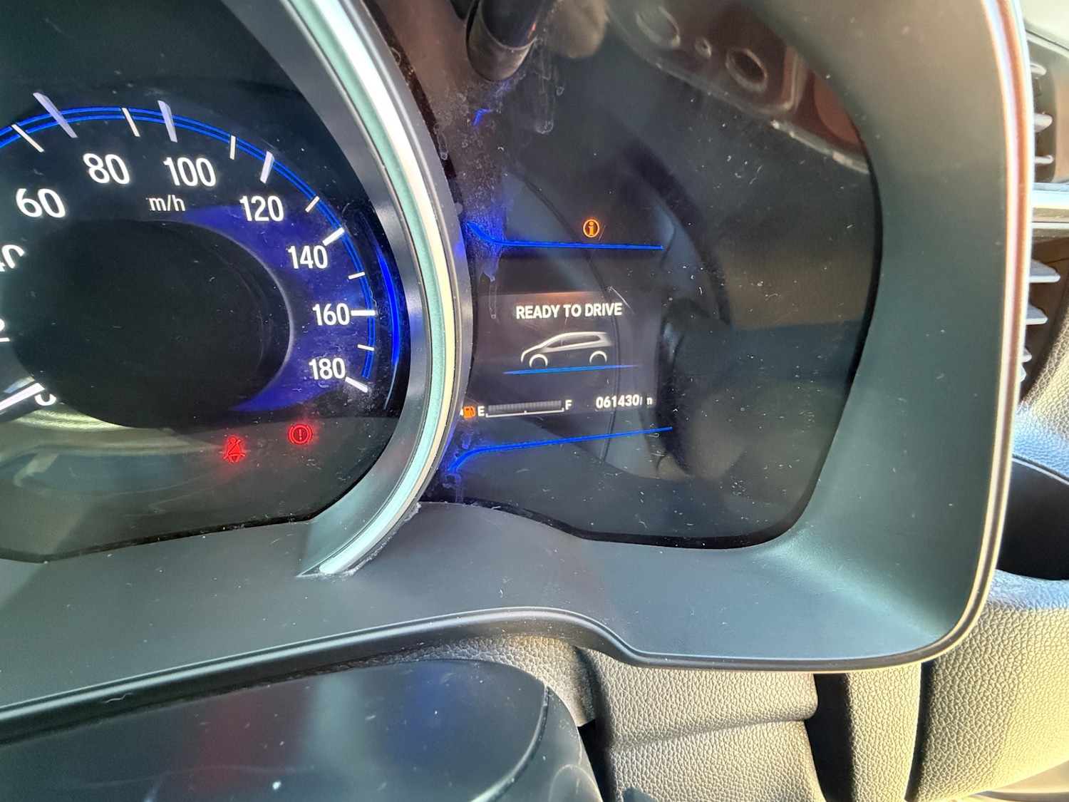 Used Honda Jazz 2015 for sale - 77094329: Photo 19