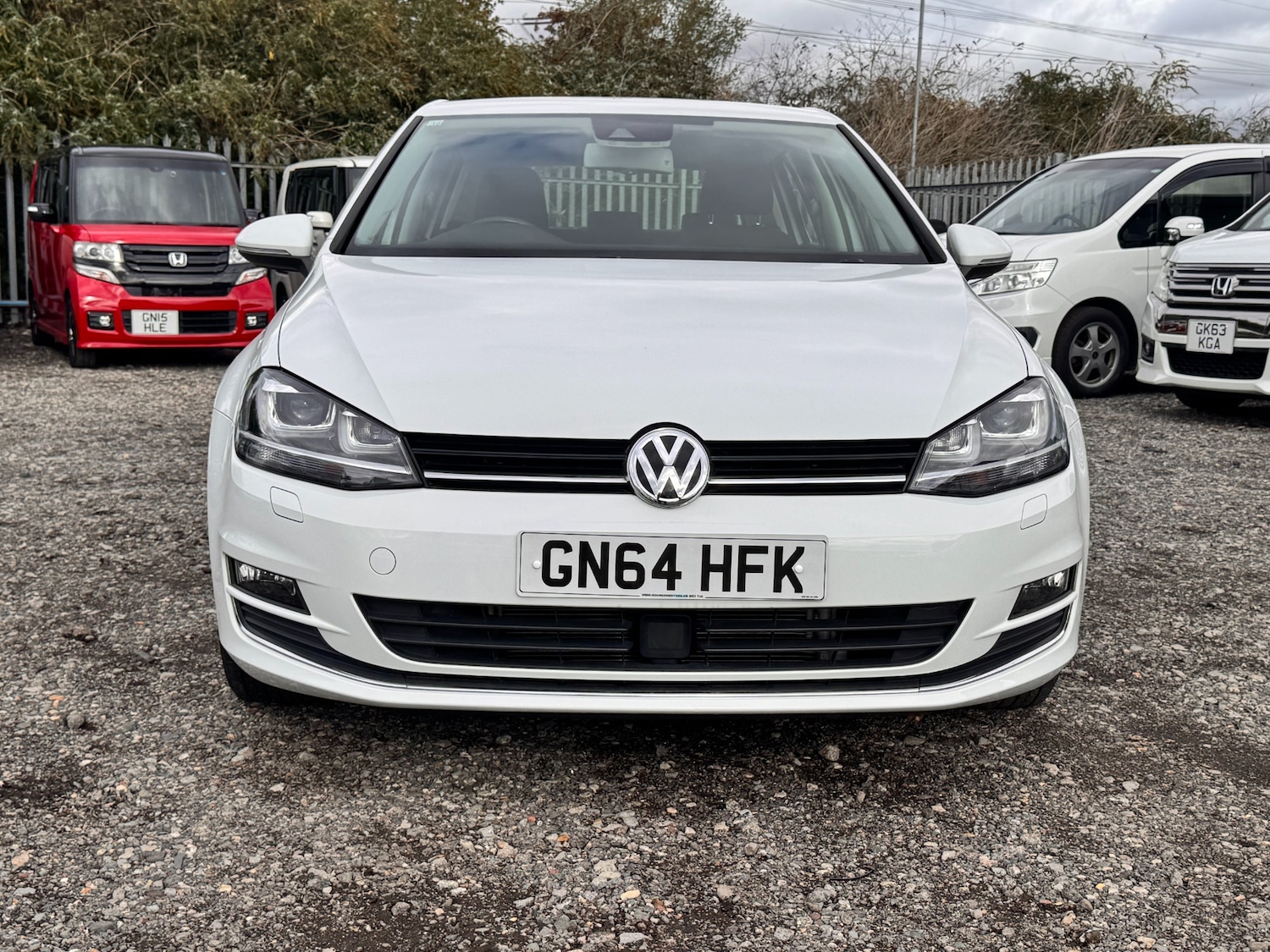 Used Volkswagen Golf 2014 for sale - 76332319: Photo 2
