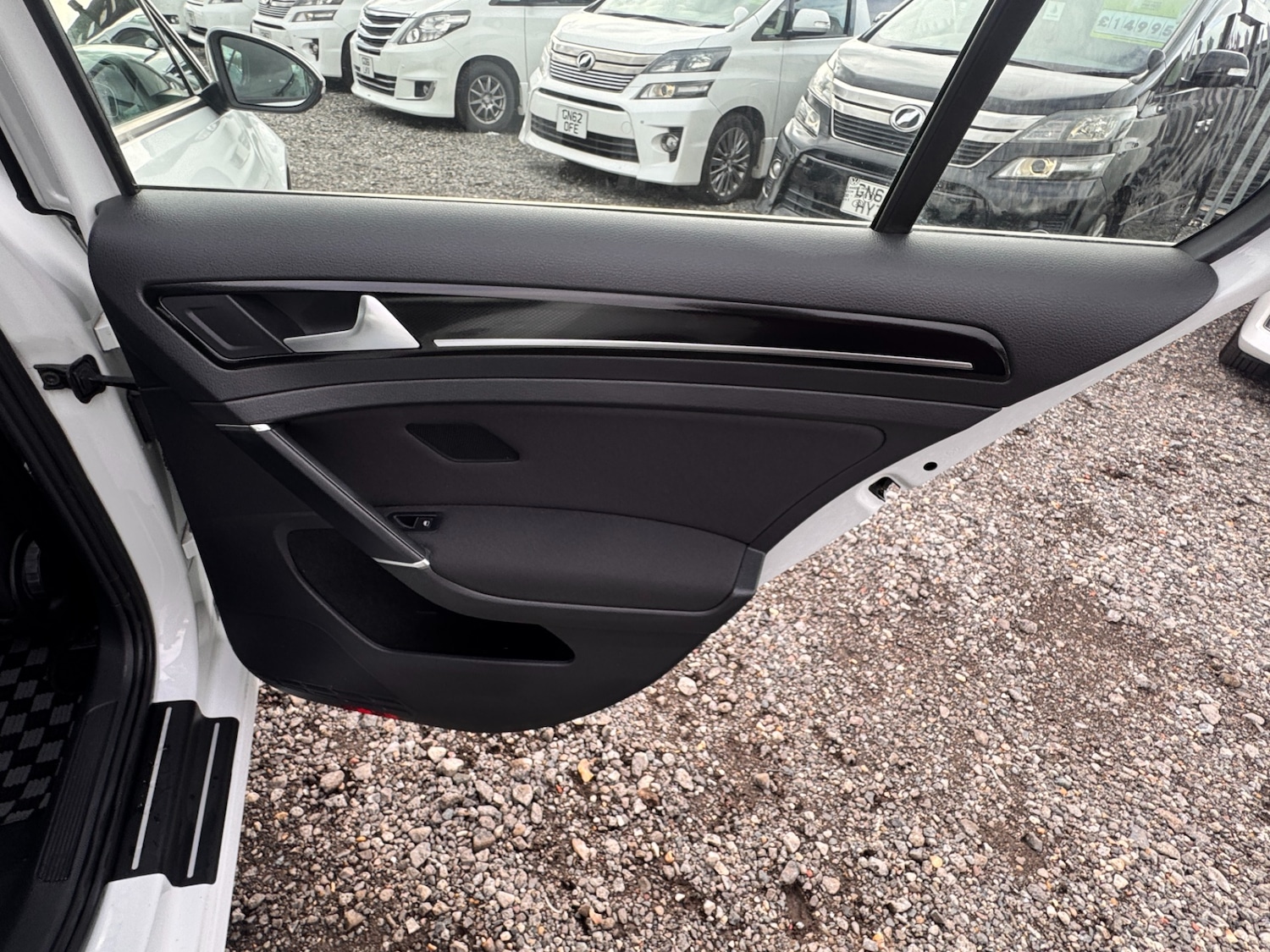 Used Volkswagen Golf 2014 for sale - 76332319: Photo 30