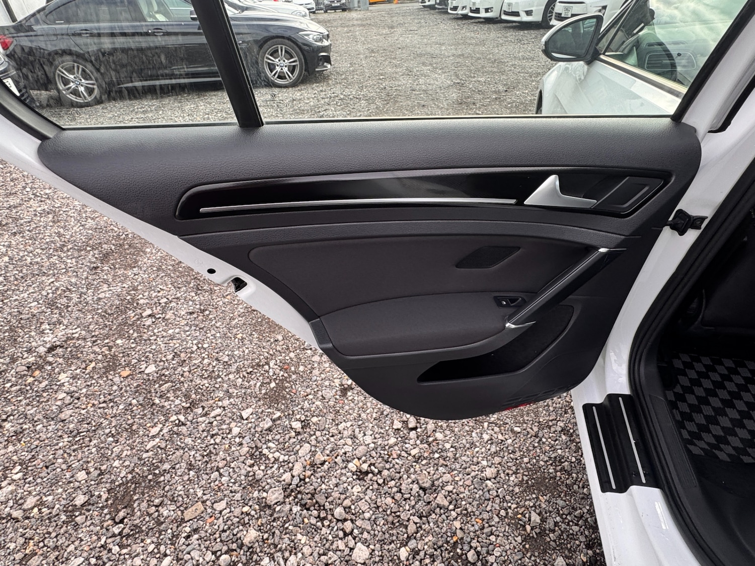 Used Volkswagen Golf 2014 for sale - 76332319: Photo 34