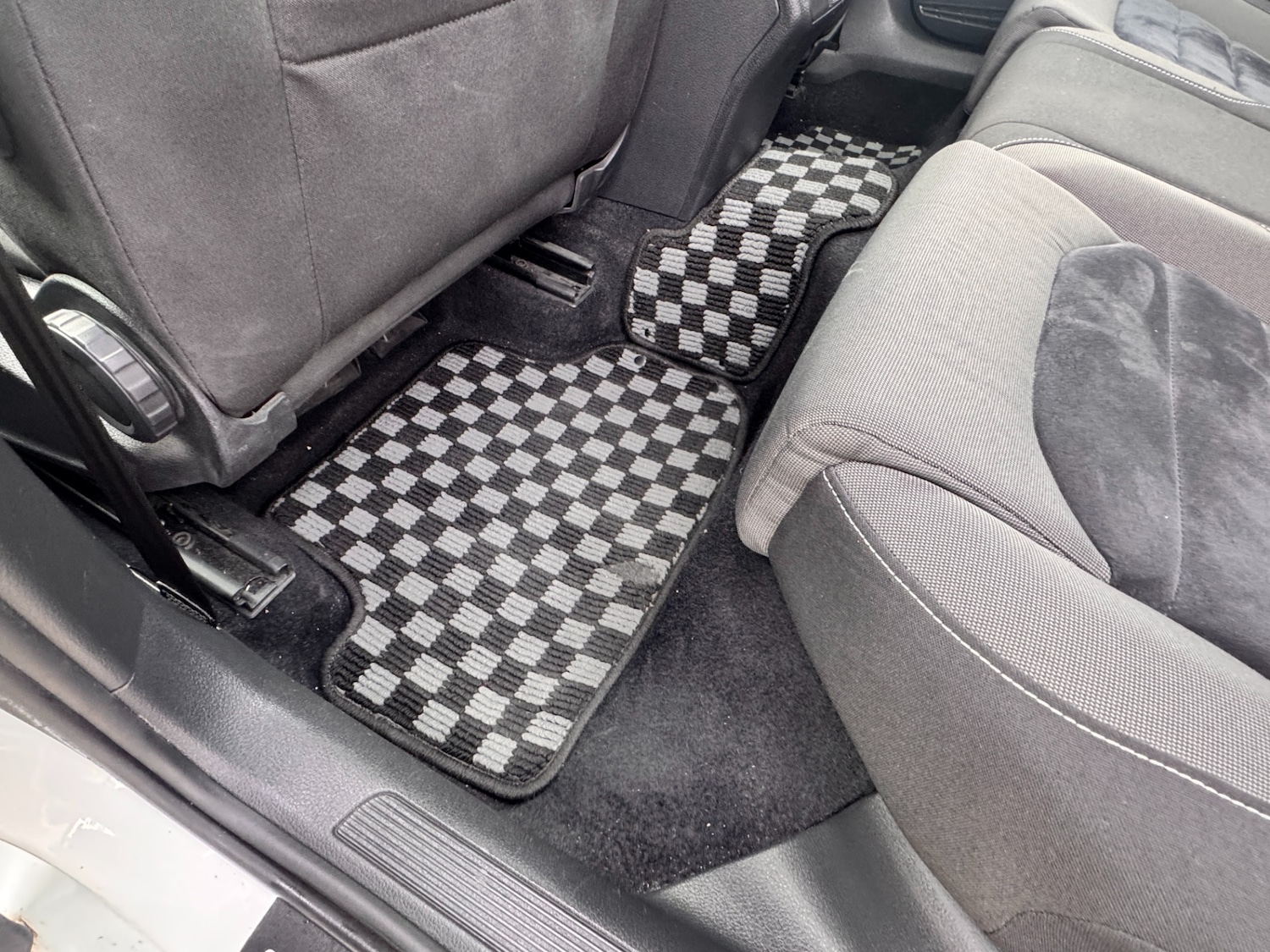 Used Volkswagen Golf 2014 for sale - 76332319: Photo 36