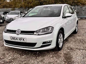 Used Volkswagen Golf 2015 for sale - 76332319: Photo