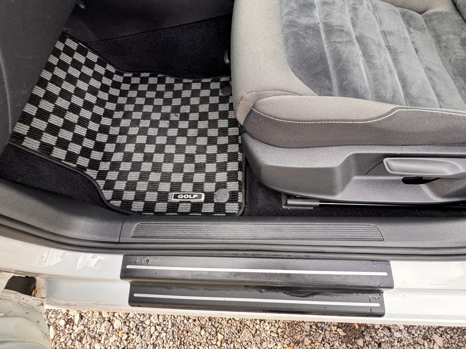 Used Volkswagen Golf 2014 for sale - 76332319: Photo 41