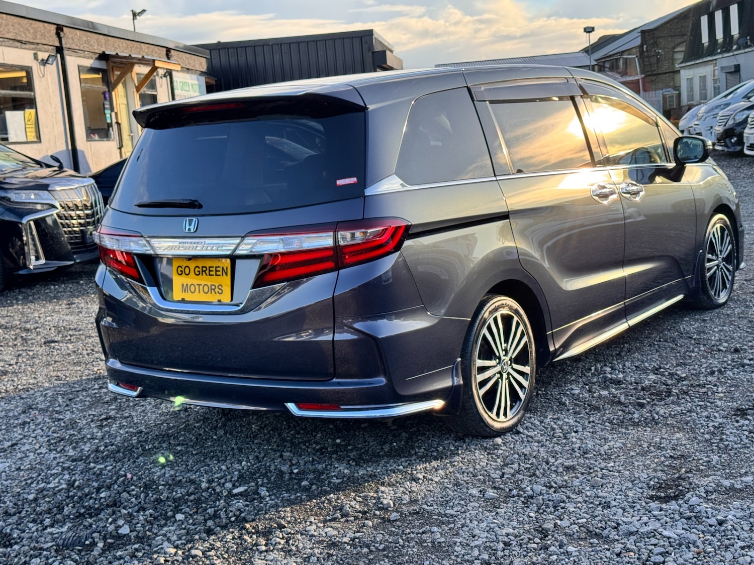 Used Honda Odyssey 2015 for sale - 76906125: Photo 7