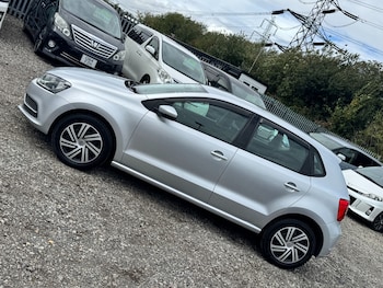 Used Volkswagen Polo 2014 for sale - 75909164: Photo